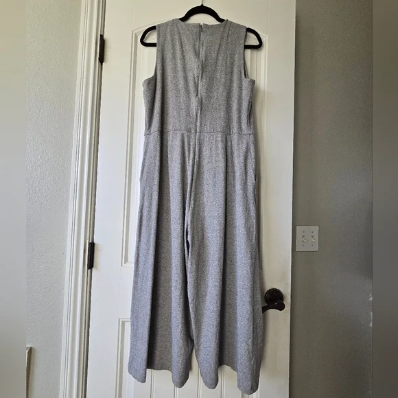 Eileen Fisher Organic Cotton Gray Jumpsuit Wide Leg Cropped Minimalist Pockets M - Picture 8 of 13